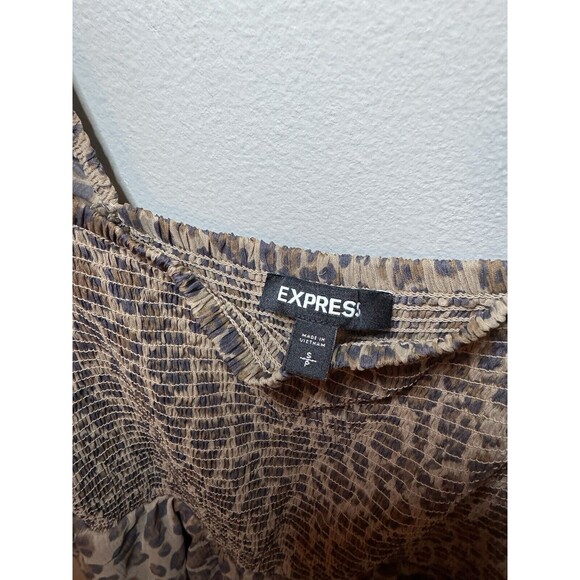 NEW EXPRESS LEOPARD PRINT SMOCKED RUFFLE ROMPER SIZE SMALL - Picture 4 of 5